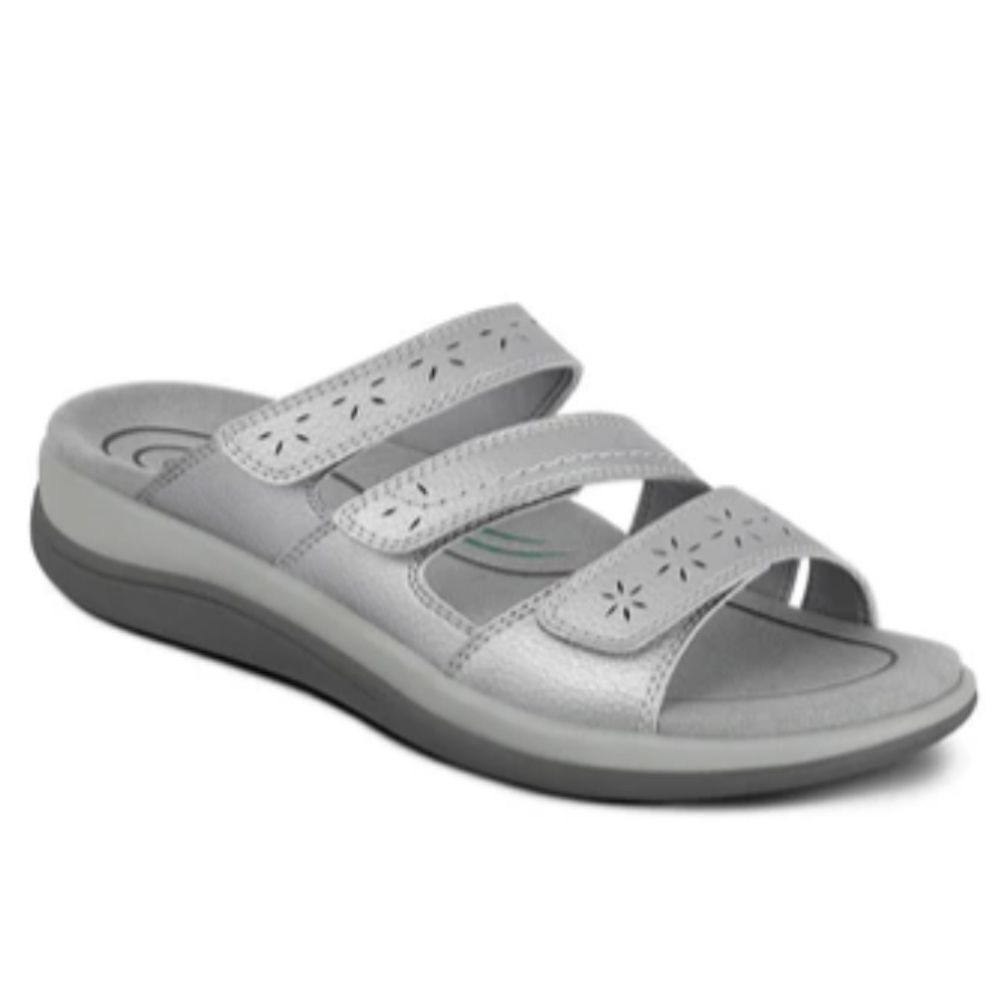 NIB OrthoFeet Sahara Silver Metallic Gray Sz 7